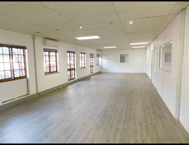 175M² BUILDING FOR SALE IN KENSINGTON B